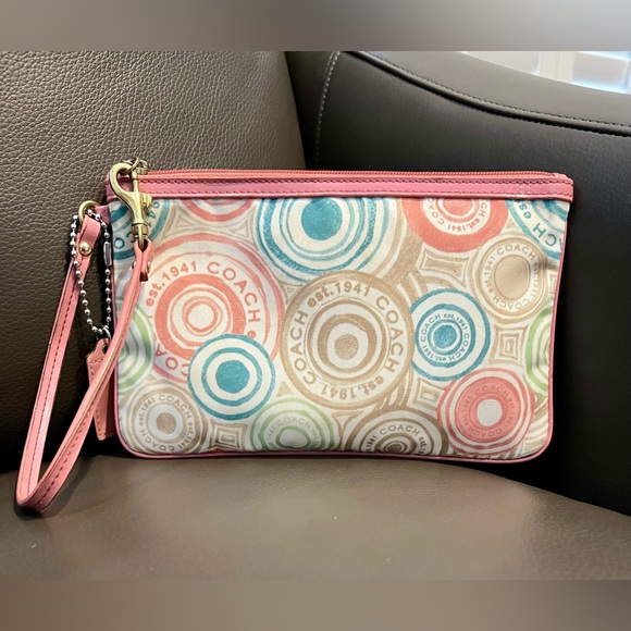 Coach Signature Circle Wristlet Pink Blue Green Tan - Picture 2 of 10